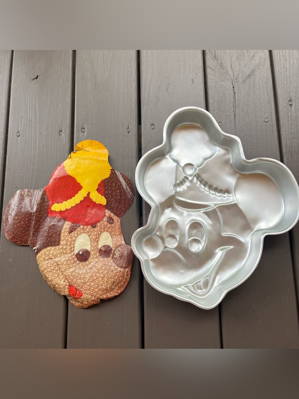 Vintage 1970s Disney Band Leader Mickey Mouse Head Wilton Cake Pan Aluminum Mold